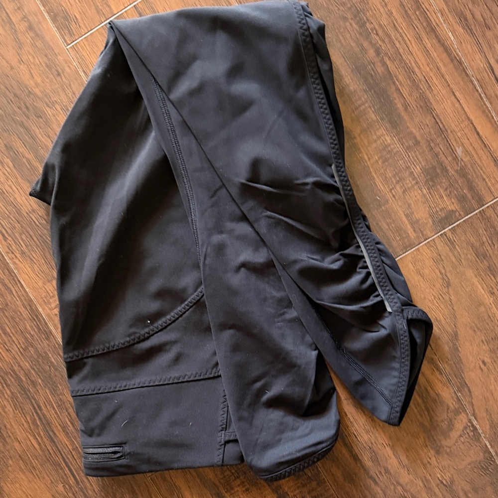 Lululemon Black Leggings - Picture 5 of 5